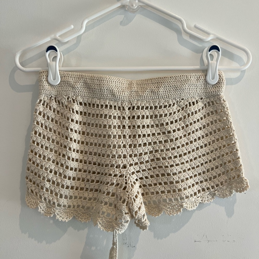 Crochet Beach Shorts Cream Lace Trim Drawstring Size S - Picture 2 of 2